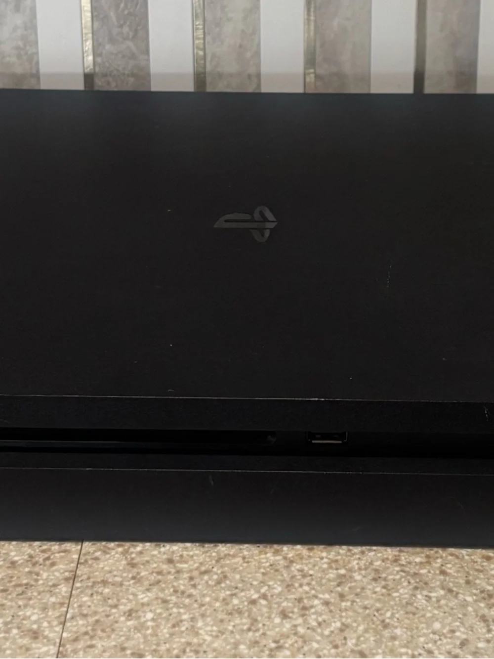 Sony PS4 Slim Renewed 48986